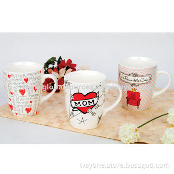 Set of 3 mugs, bullet shape, heart design, with 3 different background, for Mother's day gift